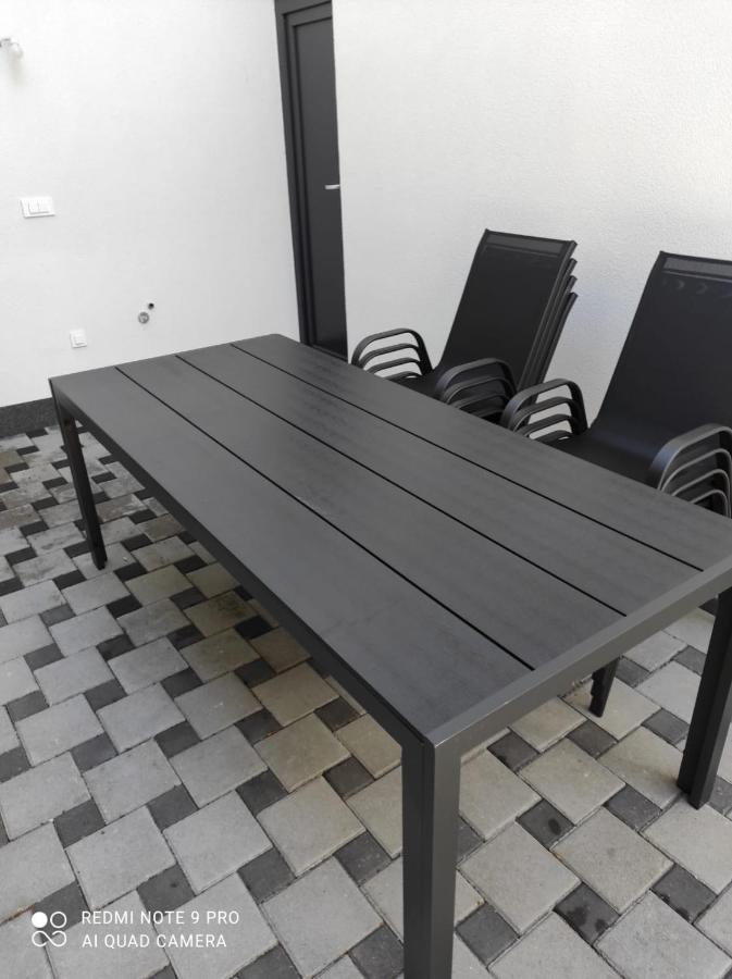Apartmani Zlata Sveti Filip i Jakov Exterior foto